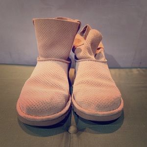 EUC Uggs! Unlined, perforated design